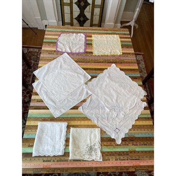 Embroidered Cotton Dinner Napkins Table Linens VINTAGE Crochet Lot Of 8 - Picture 2 of 9